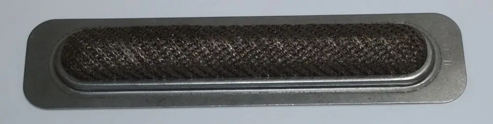 Brenner aus Aluminium mit metallener Halterung, geeignet für Heizsysteme von Daikin, erkennbar durch die geflochtene Struktur des Kerns.